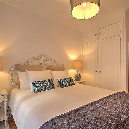 Apartament Heart Of Bairro Alto-Live Like A Local Lizbona Zewnętrze zdjęcie